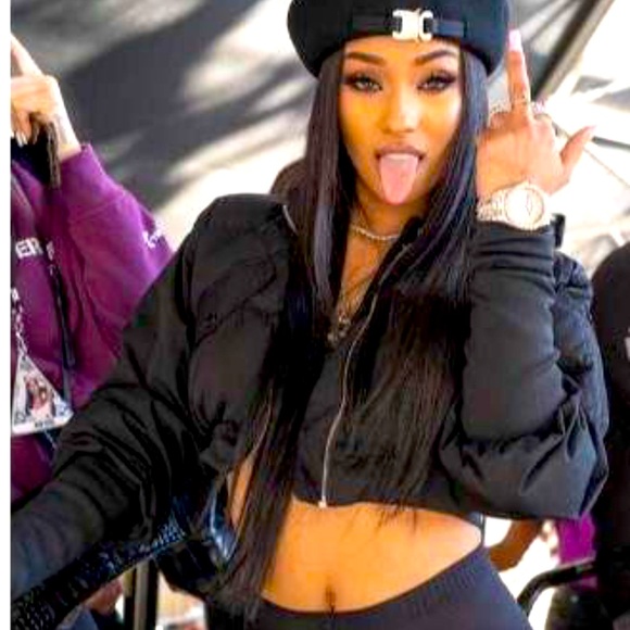 High Fashion Thick half Puffer Coat - Picture 1 of 1